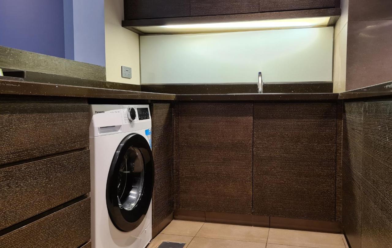 Four Points By Sheraton al-Ain Exterior foto A laundry room